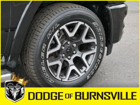 Used 2025 RAM 1500 Laramie w/ Sport Appearance Package AWD/4WD image 12