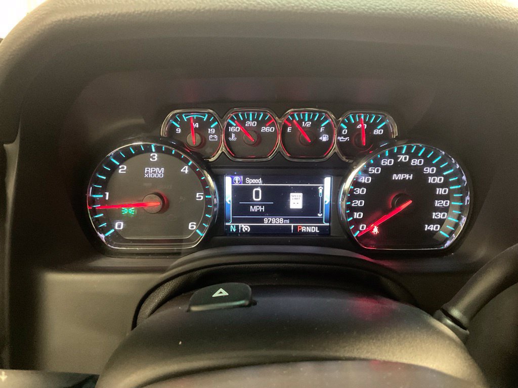 Used 2018 Chevrolet Tahoe LT AWD/4WD image 2