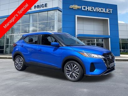 Used 2024 Nissan Kicks SV
