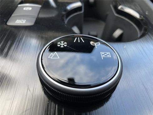 New 2026 Nissan Rogue SV image 15