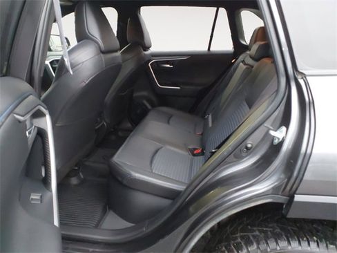Used 2020 Toyota RAV4 XSE image 13