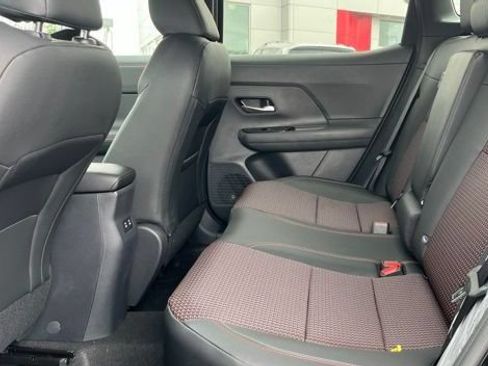 New 2026 Nissan Kicks SR AWD/4WD image 10