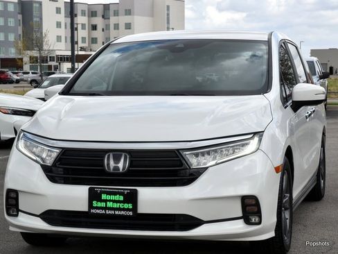 Used 2021 Honda Odyssey EX image 1