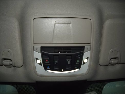 Used 2024 Acura MDX SH-AWD w/ Advance Package image 53