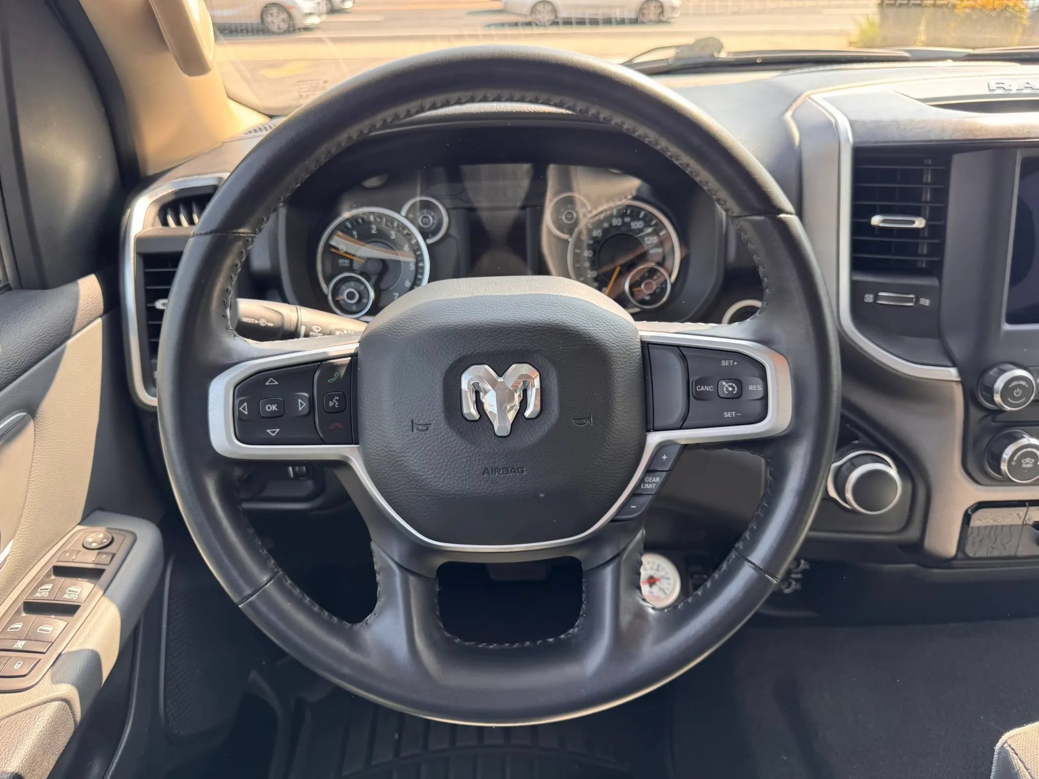 Used 2020 RAM 1500 Big Horn AWD/4WD image 21