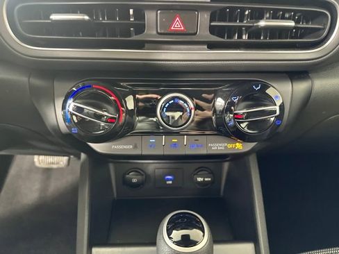 Certified 2023 Hyundai Kona SE image 23