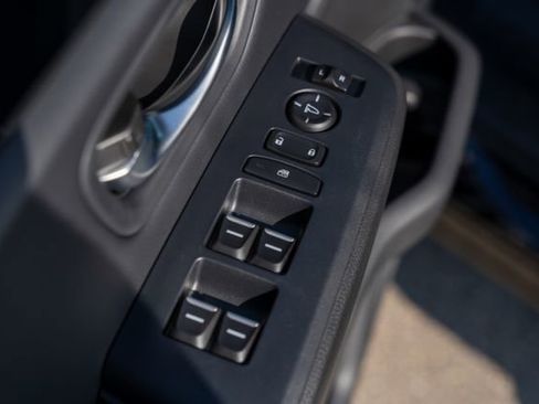 New 2025 Honda Pilot Touring image 22