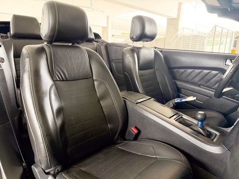 Used 2014 Ford Mustang GT w/ Electronics Package RWD image 27