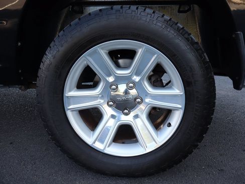 Used 2012 RAM 1500 Laramie Limited AWD/4WD image 42