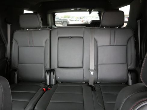 Used 2025 Chevrolet Tahoe RST w/ Comfort Package AWD/4WD image 15