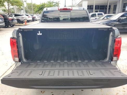 Certified 2025 Chevrolet Colorado LT RWD image 9