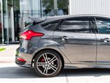 Used 2017 Ford Focus ST w/ Equipment Group 402A image 3