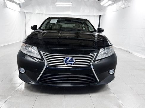 Used 2013 Lexus ES 300h image 2