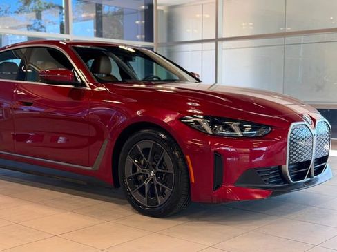 Used 2025 BMW i4 xDrive40i w/ Premium Package AWD/4WD image 5