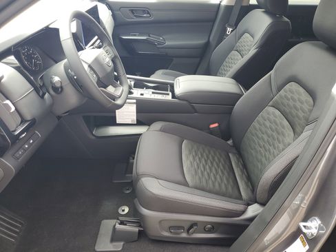 New 2026 Nissan Pathfinder SV image 11