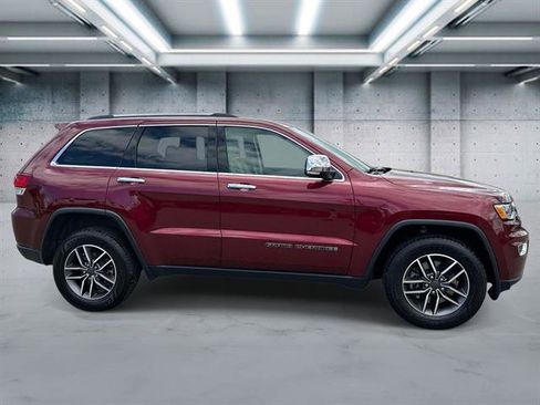 Used 2021 Jeep Grand Cherokee Limited AWD/4WD image 3