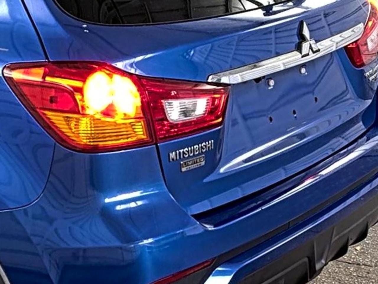 Used 2019 Mitsubishi Outlander Sport ES FWD image 10
