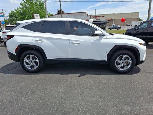 Used 2024 Hyundai Tucson SE AWD/4WD image 6
