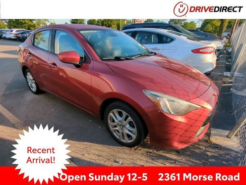Used 2017 Toyota Yaris iA FWD image 1