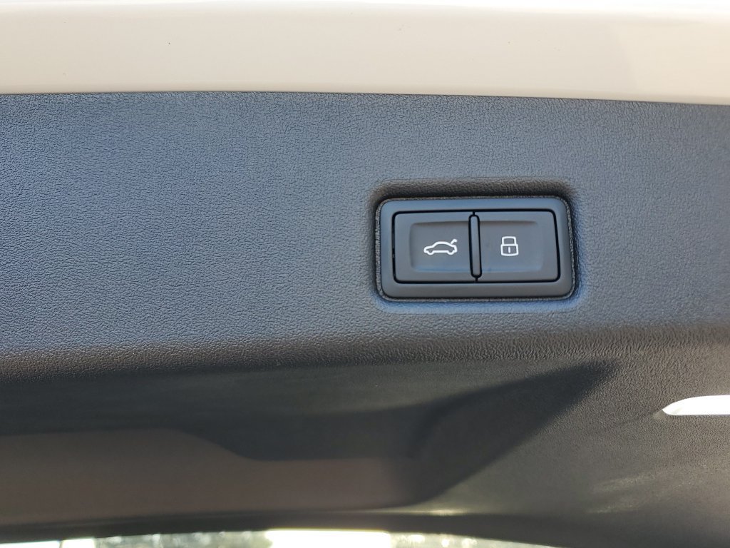 New 2026 Audi Q5 Premium Plus AWD/4WD image 16