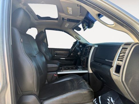 Used 2015 RAM 2500 Laramie AWD/4WD image 12