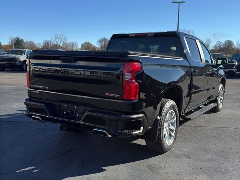 Used 2022 Chevrolet Silverado 1500 RST image 6