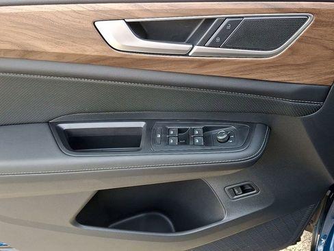 New 2026 Volkswagen Atlas SE image 9