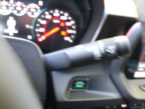 Used 2017 Chevrolet Camaro LT RWD image 20