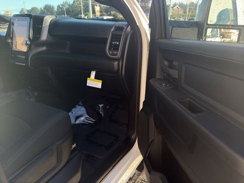 New 2026 RAM 3500 Tradesman AWD/4WD image 24