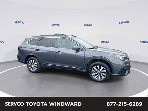 Used 2020 Subaru Outback Premium AWD/4WD image 1