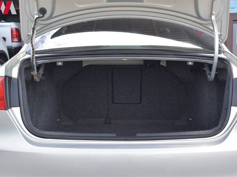 Used 2012 Volkswagen Jetta TDI w/ TDI Appearance Pkg image 21