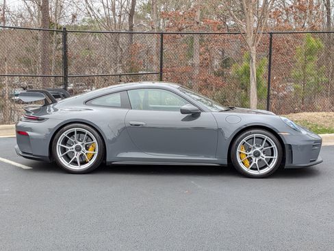 Certified 2026 Porsche 911 GT3 w/ Chrono Package RWD image 30