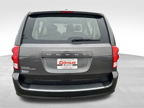 Used 2015 Dodge Grand Caravan American Value Package w/ UConnect Hands-Free Group image 4
