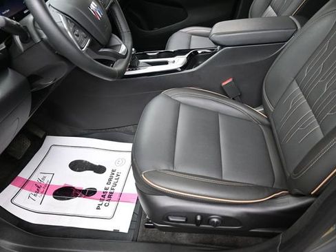Used 2025 Buick Envista Avenir FWD image 15