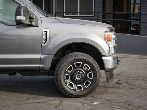 Used 2021 Ford F250 XLT image 4