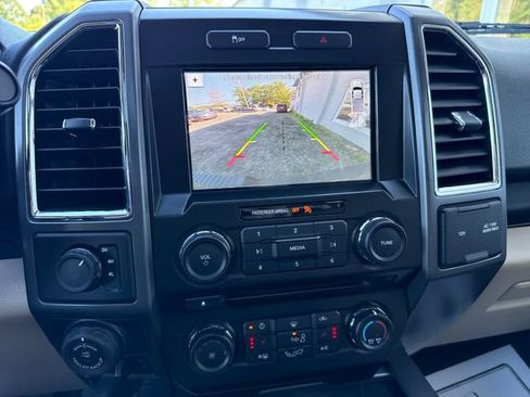 Used 2016 Ford F150 XLT w/ Equipment Group 302A Luxury AWD/4WD image 30