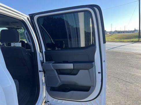 Used 2023 Ford F150 XLT w/ Equipment Group 302A High image 16