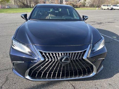 Used 2024 Lexus ES 350 Ultra Luxury image 3