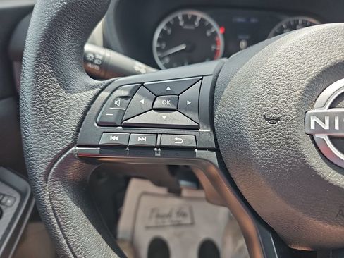 Used 2024 Nissan Sentra S FWD image 17