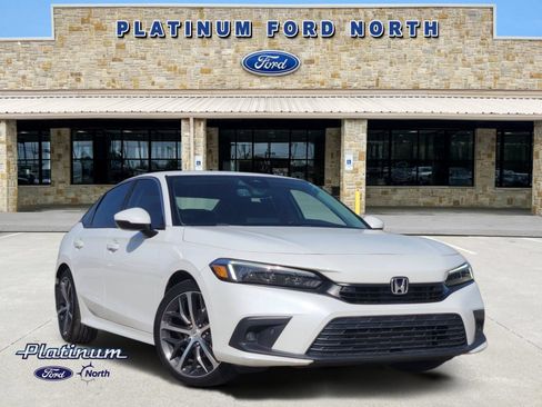 Used 2023 Honda Civic Touring image 1