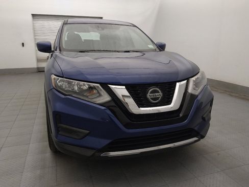 Used 2020 Nissan Rogue S FWD image 14