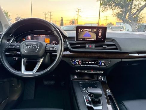 Used 2019 Audi Q5 2.0T Premium Plus w/ Premium Plus Package AWD/4WD image 12