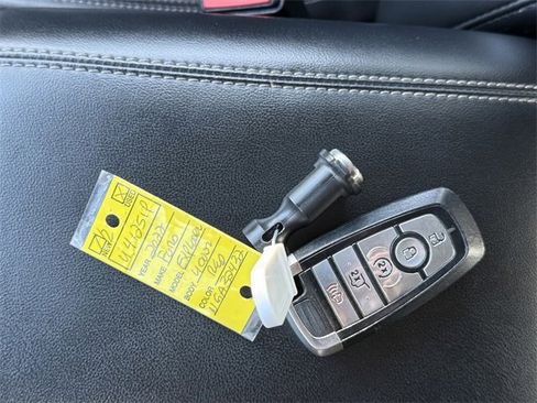 Certified 2022 Ford Explorer XLT w/ Equipment Group 202A image 15