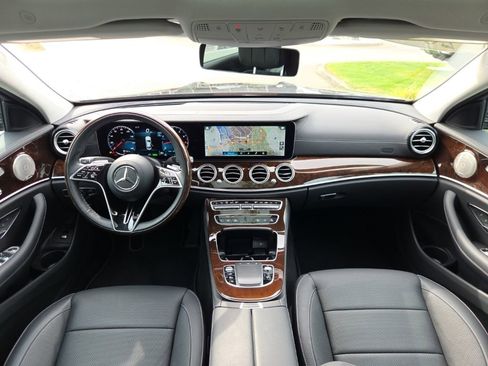 Used 2023 Mercedes-Benz E 450 4MATIC Sedan image 22
