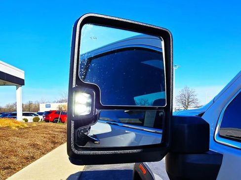 New 2026 GMC Sierra 3500 Denali w/ Denali Reserve Package AWD/4WD image 39