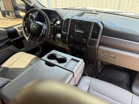 Used 2018 Ford F350 XL w/ Power Equipment Group AWD/4WD image 25
