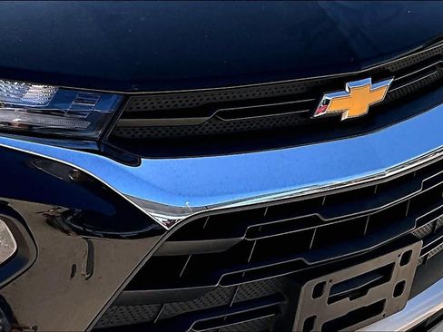 Used 2023 Chevrolet TrailBlazer LT w/ Convenience Package FWD image 19