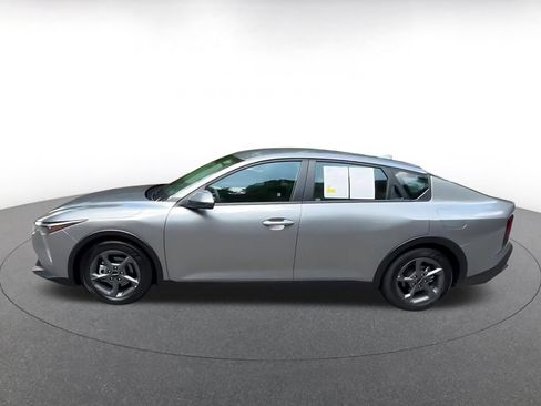 Used 2026 Kia K4 FWD image 9