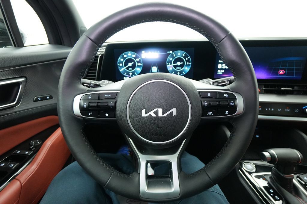 Used 2024 Kia Sportage SX AWD/4WD image 44