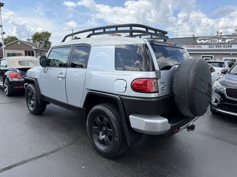 Used 2007 Toyota FJ Cruiser 4WD image 6